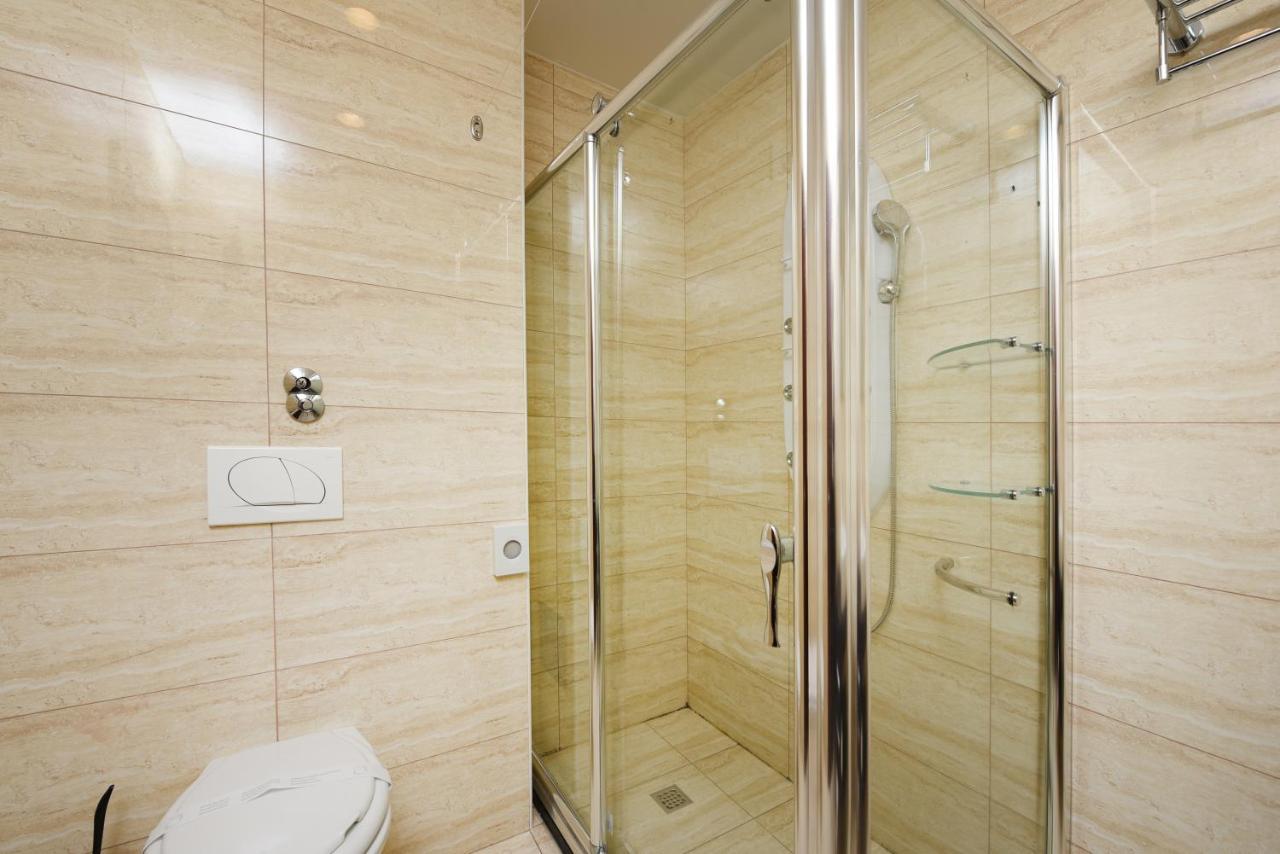 Hotel Family Zane 4*